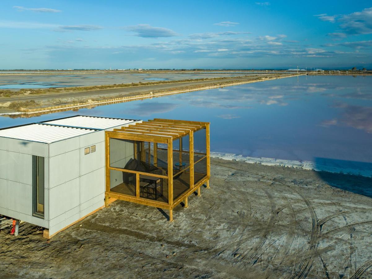 Cabane Du Saunier Naos Etang Du Roy Aigues-Mortes Exterior foto